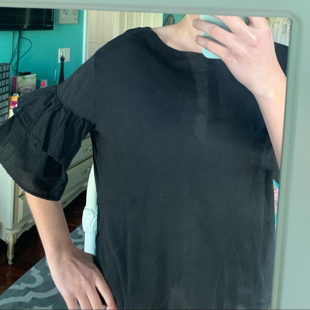 H&M Black Ruffle Top - Picture 2 of 2